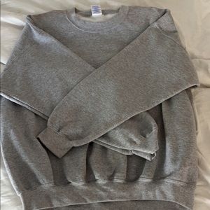 Crew neck